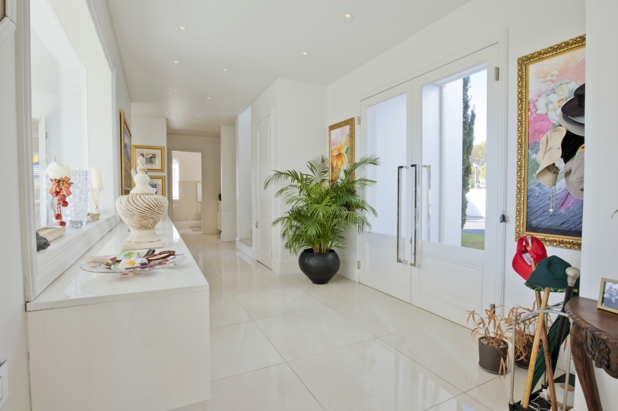 To Let 3 Bedroom Property for Rent in Sunset Beach Western Cape